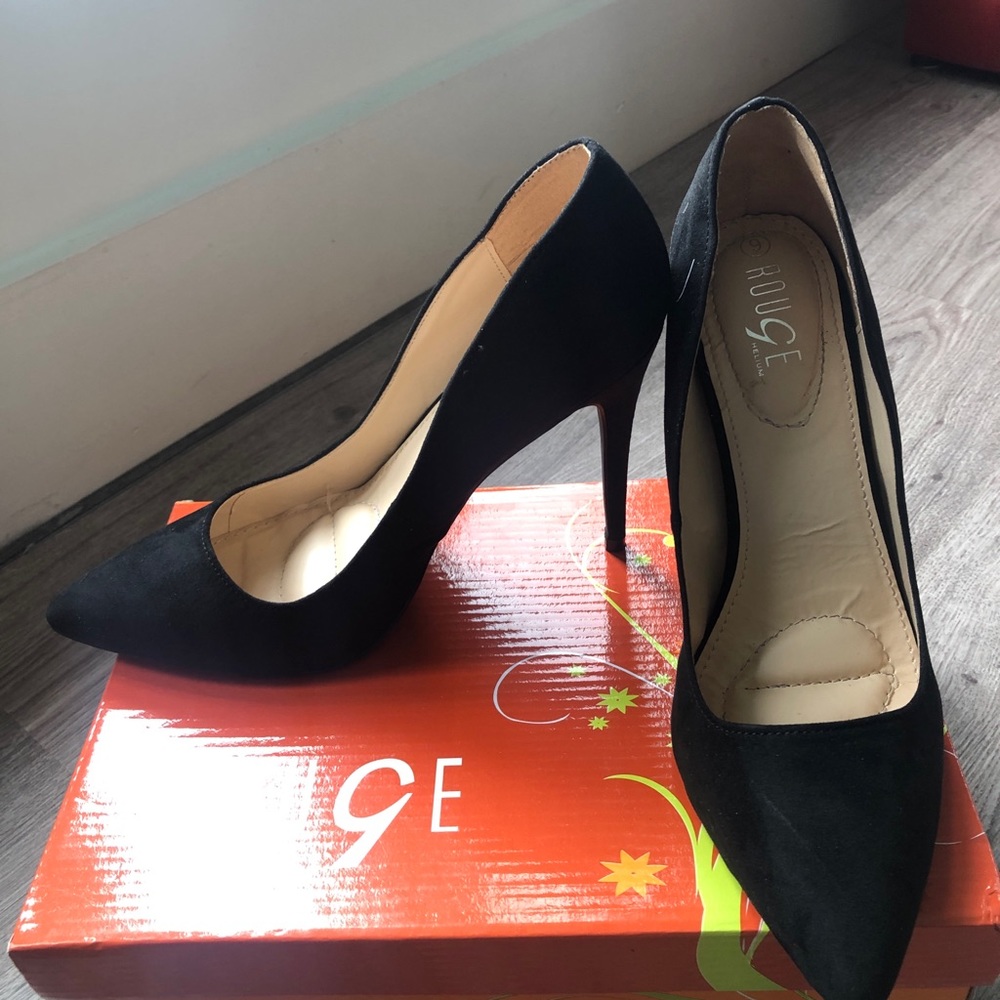 Black Stilettos